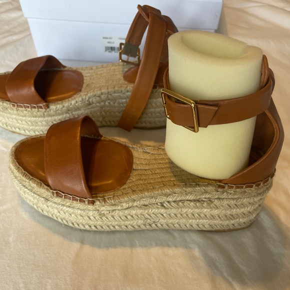 Saks Fifth Avenue Miele sandals - Picture 4 of 6